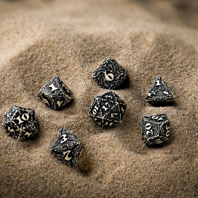 Набір кубиків Dracopolis: Scandinavian Blackfang Dice Set (7)