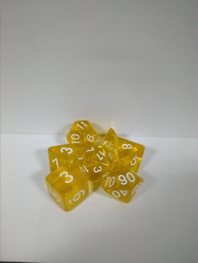 Набір кубиків 7шт: напівпрозорий жовтий (D00 D4 D6 D8 D10 D12 D20)