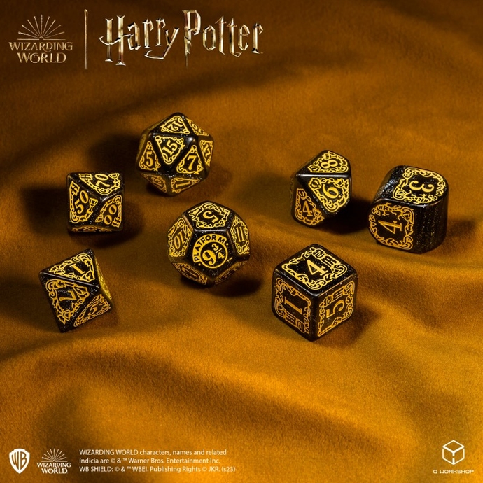 Набір кубиків Harry Potter. Hufflepuff Modern Dice Set - Black (7)